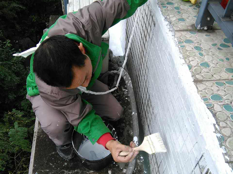 外墻飄窗防水處理，密封開裂墻面阻隔雨